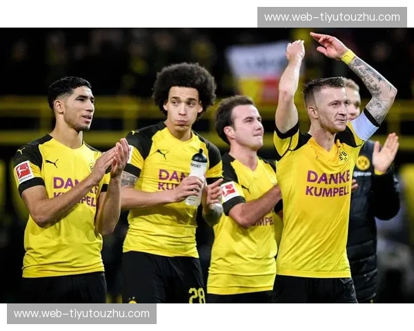 红蓝之魂对阵黑白意志:当巴塞罗那遇见尤文图斯,这一夜足球重回众神时代